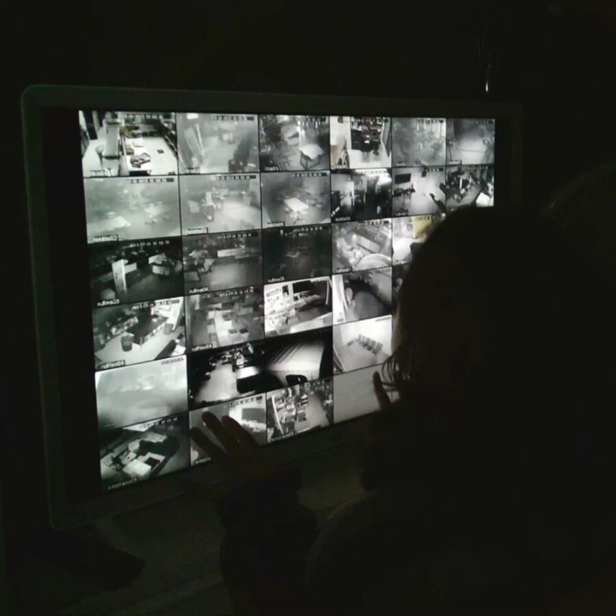 Caméra de surveillance invisible